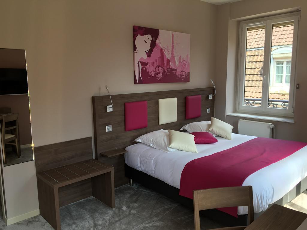 בלפורט Hotel-Restaurant St-Christophe מראה חיצוני תמונה